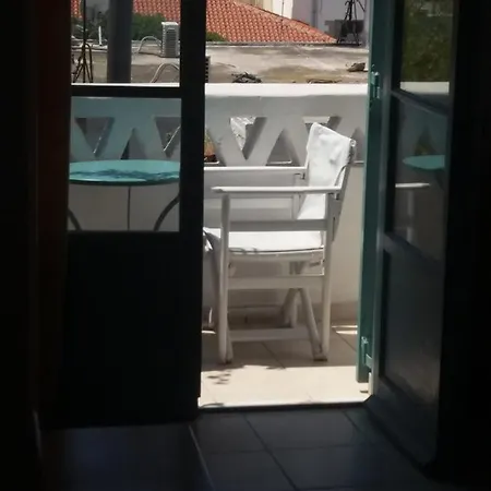 Elena Hotel *